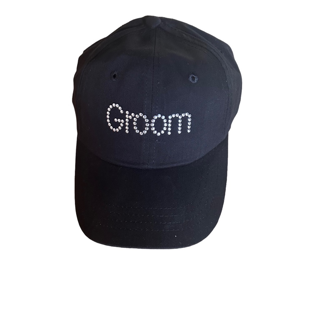 Black Groom hat